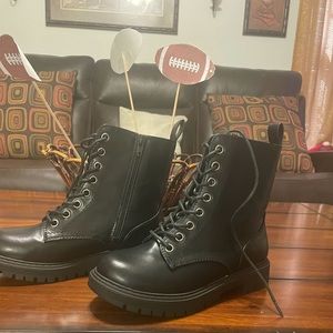 Women Boots